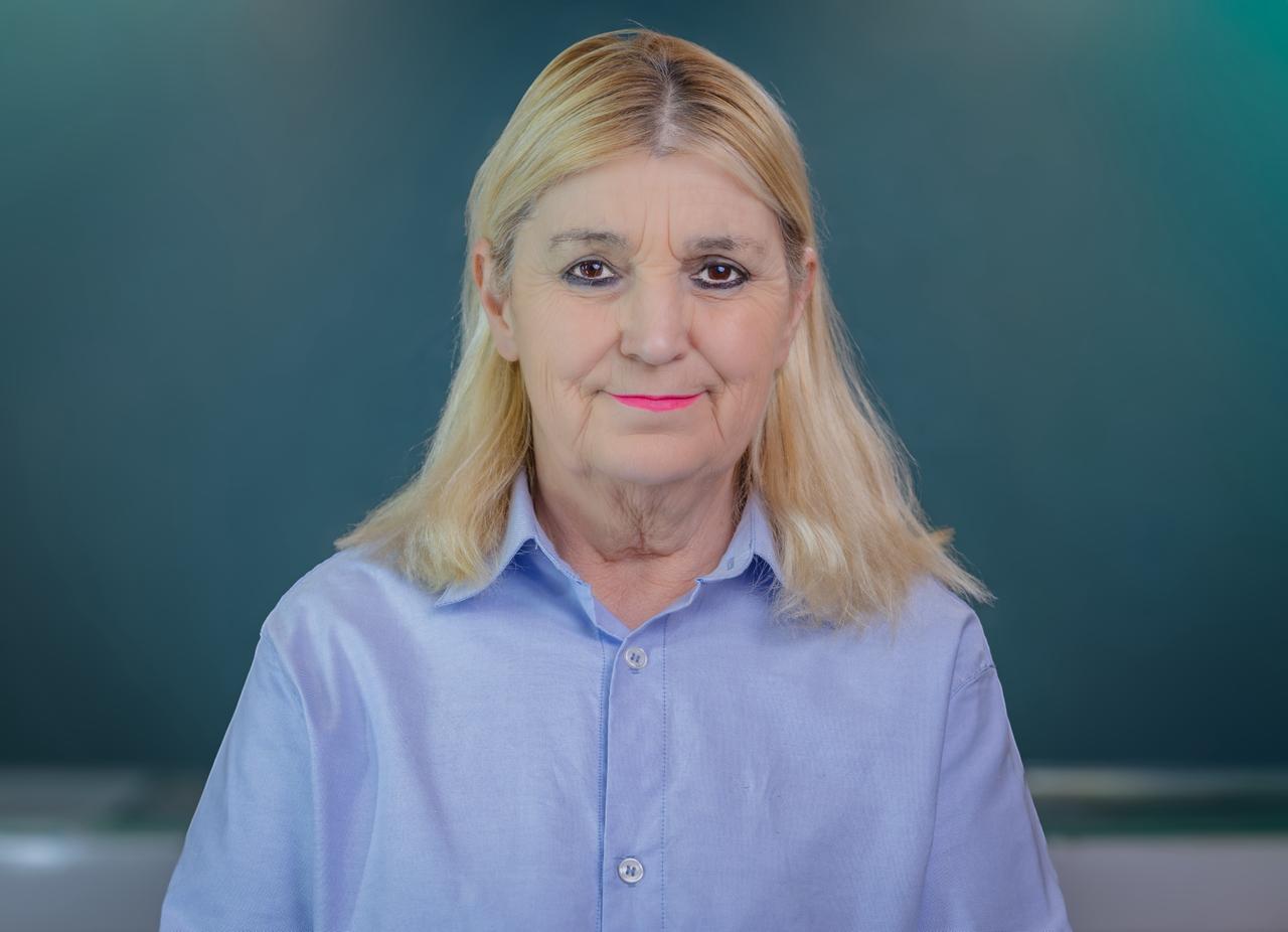 Dr. Zenepe Luraj